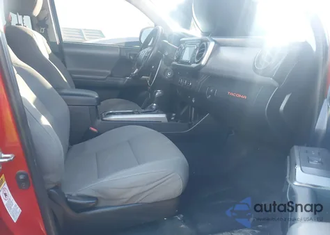 2016 Toyota Tacoma Sr5 V6 z USA, uszkodzony, nr VIN 3TMAZ5CN3GM009684